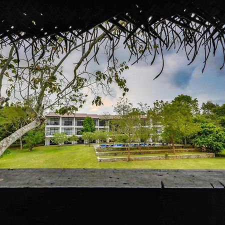 Grand Tamarind Lake Kataragama Exterior foto
