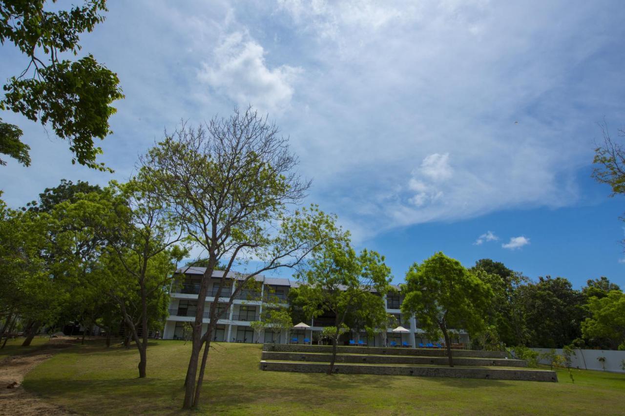 Grand Tamarind Lake Kataragama Exterior foto