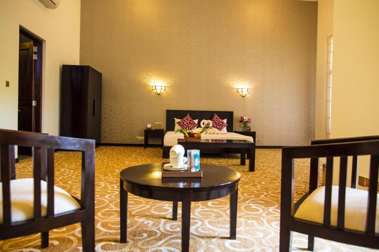 Grand Tamarind Lake Kataragama Habitación foto